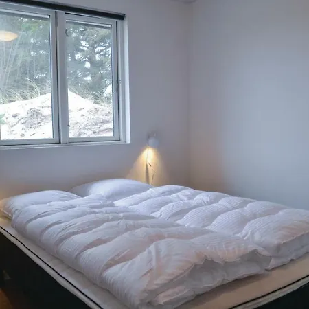 Four-bedroom Holiday In Dom wakacyjny Oksbøl