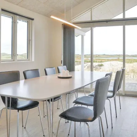 Four-bedroom Holiday In Dom wakacyjny *