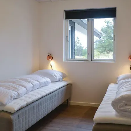 Four-bedroom Holiday In